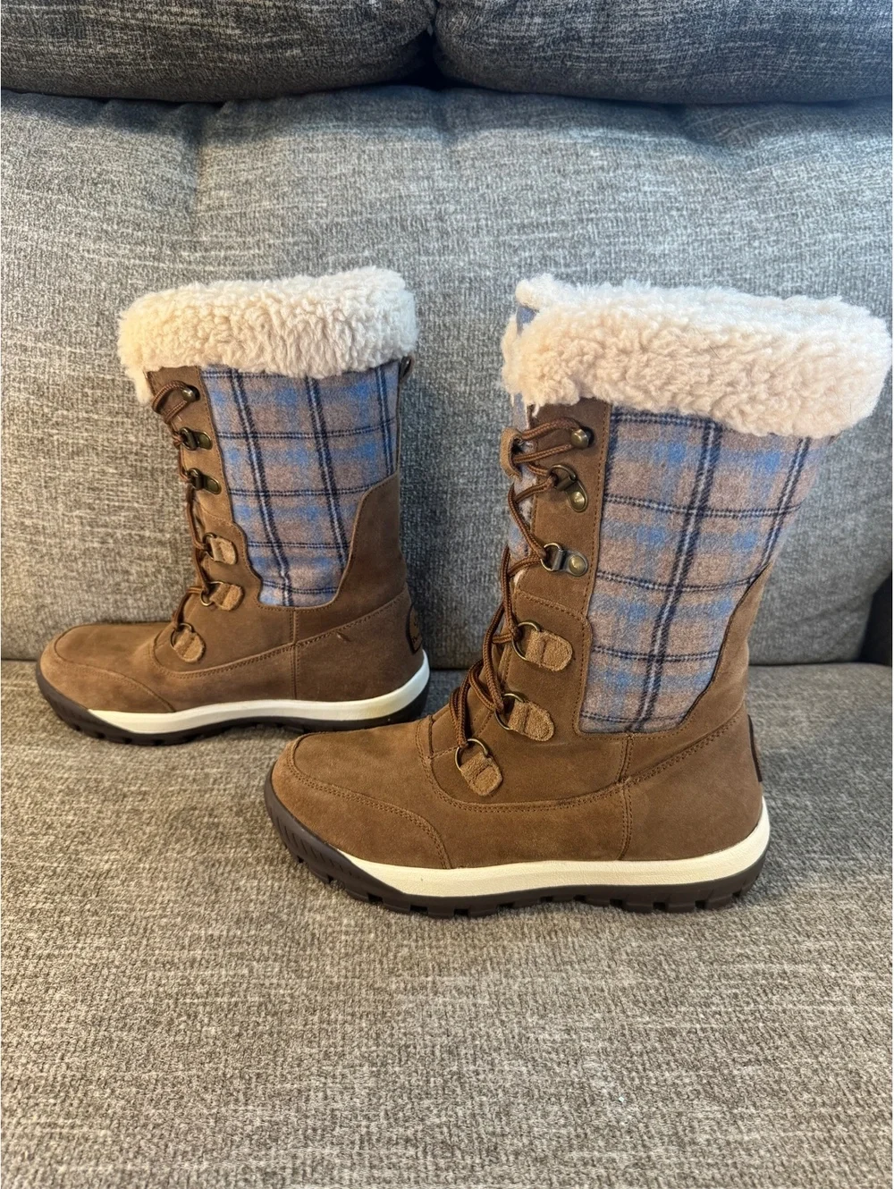 Bearpaw Lotus Hickory Suede Plaid Winter Boots Size 8 Waterproof